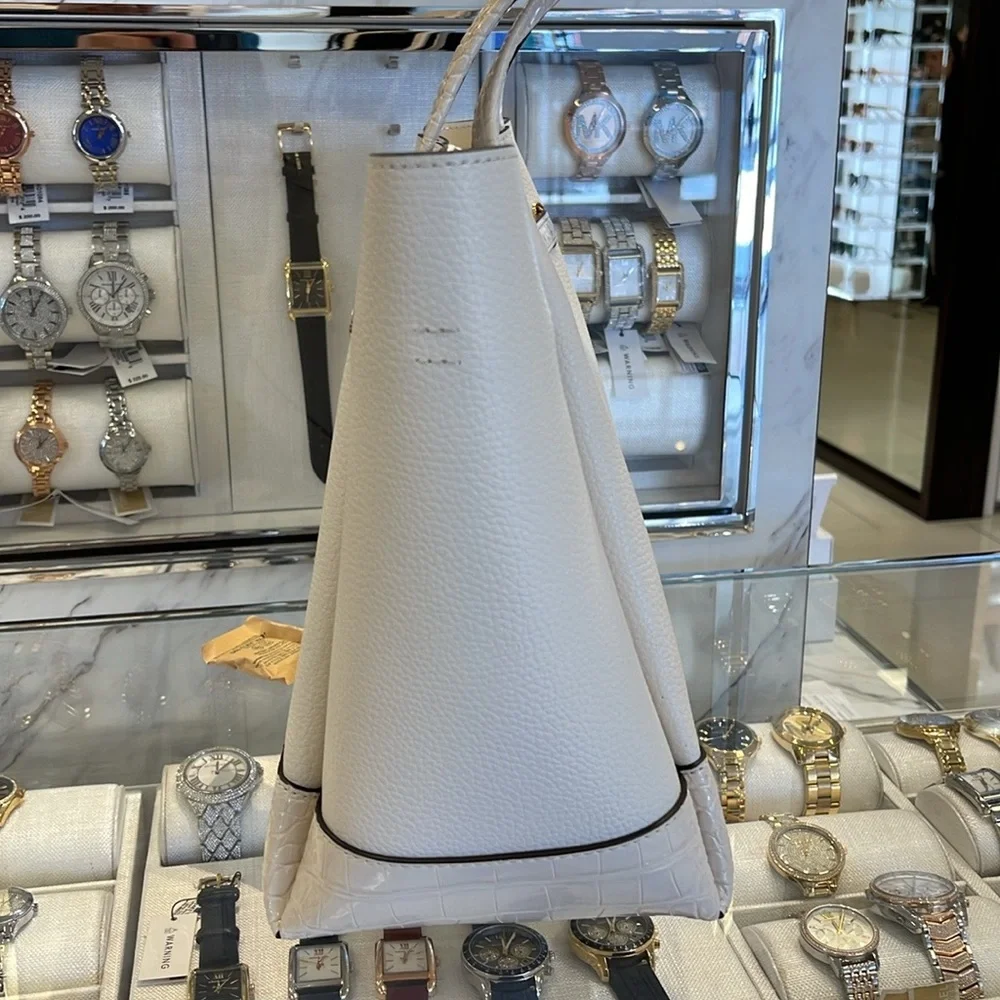 MICHAEL KORS
Reed Large Leather Belted Satchel Shoulder Tote Handbag 
Lt Cream - Picture 13 of 16